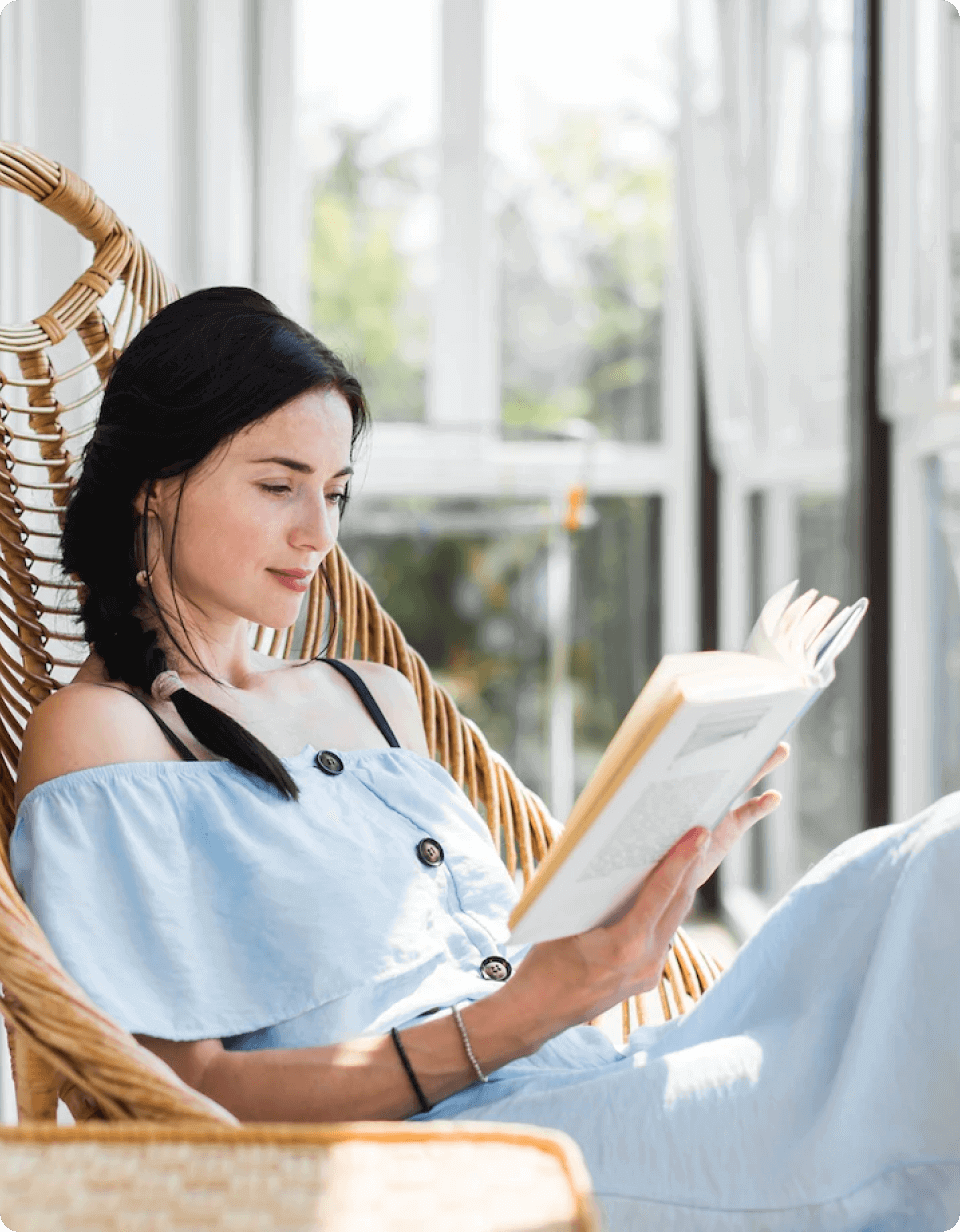 sumizeit woman reading book